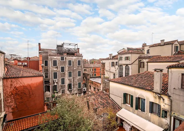 Vivaldi Suites R&R